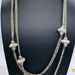 Elegant Silver Tone Rope Chain Necklace